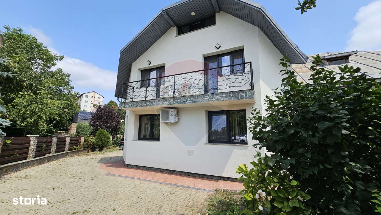 Casă / Vilă cu 7 camere si teren 1000 mp în zona Centrala-Suceava - Imagine principală: 3/20