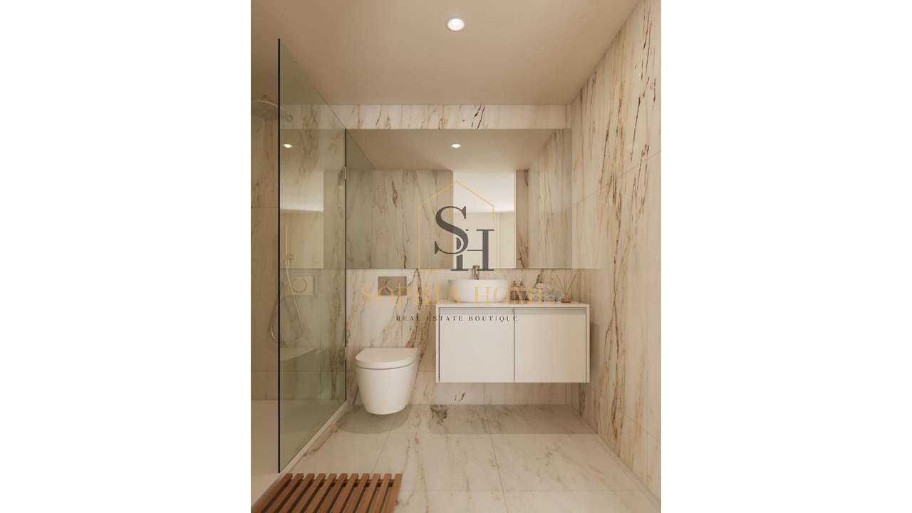 T0 c/ Pátio | 56 m2 | Av. Rep. Mafamude-7