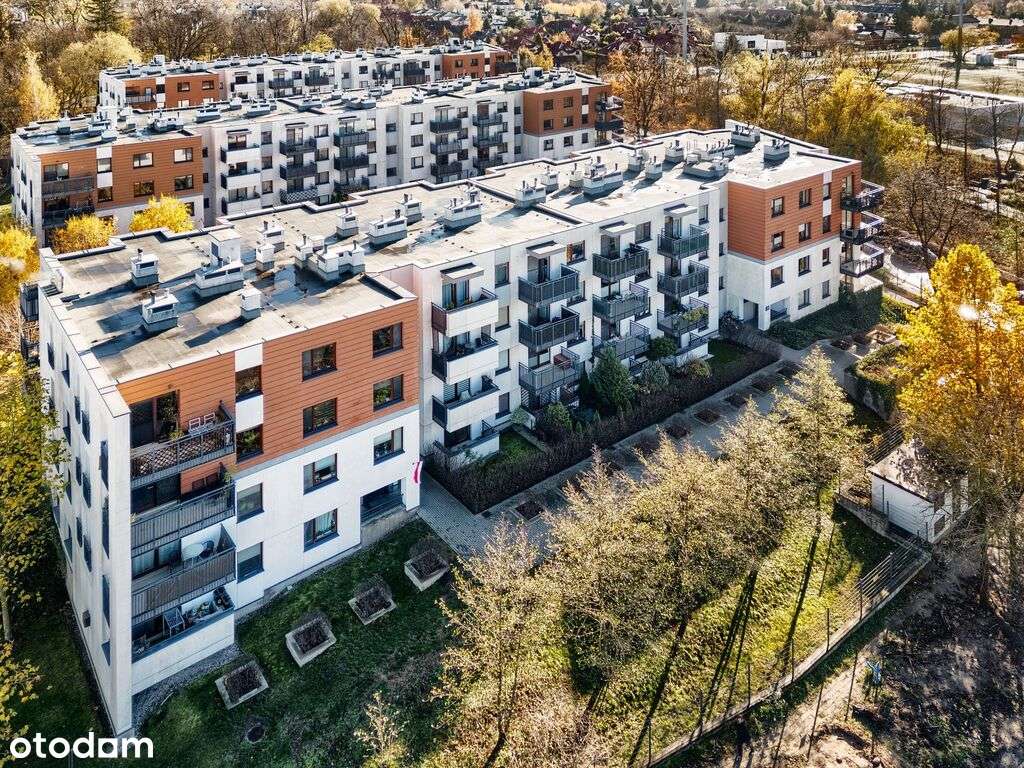 Przestronne, komfortowe mieszkanie w Łomiankach.-10