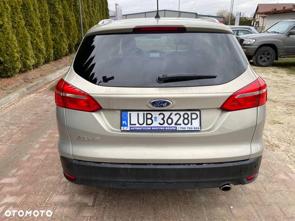 Ford Focus 2.0 TDCi Titanium ASS - 3