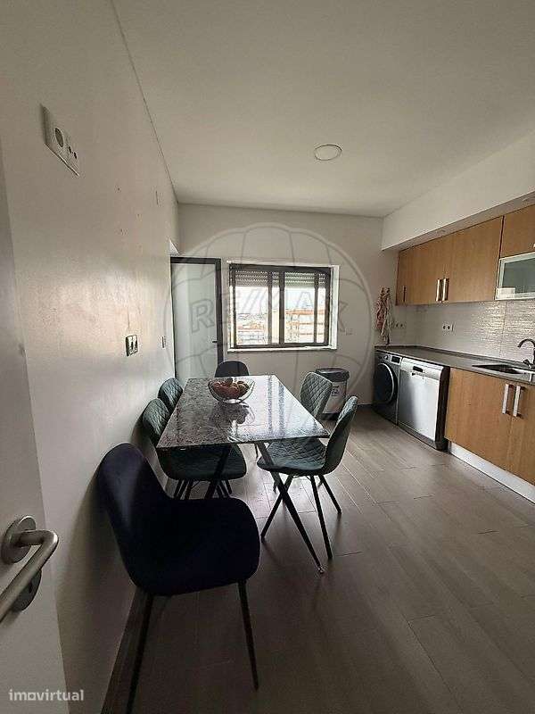 Apartamento T3 para arrendamento - Grande imagem: 4/16