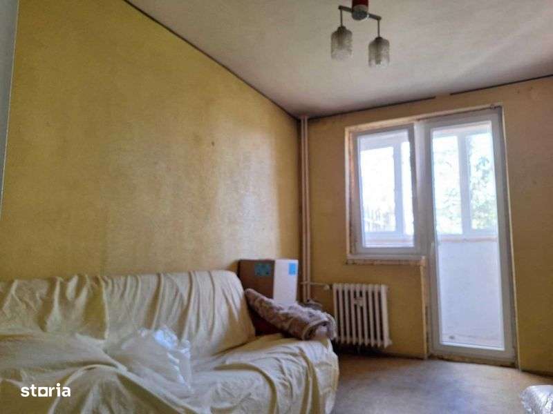 Apartament de 3 camere de vanzare, Rogerius, Oradea - Imagine principală: 4/6