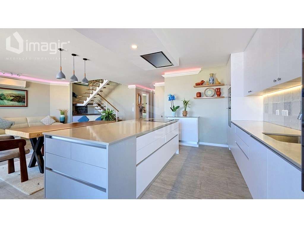 APARTAMENTO T4 DUPLEX - VISTA DE MAR, ERICEIRA CENTRO-10