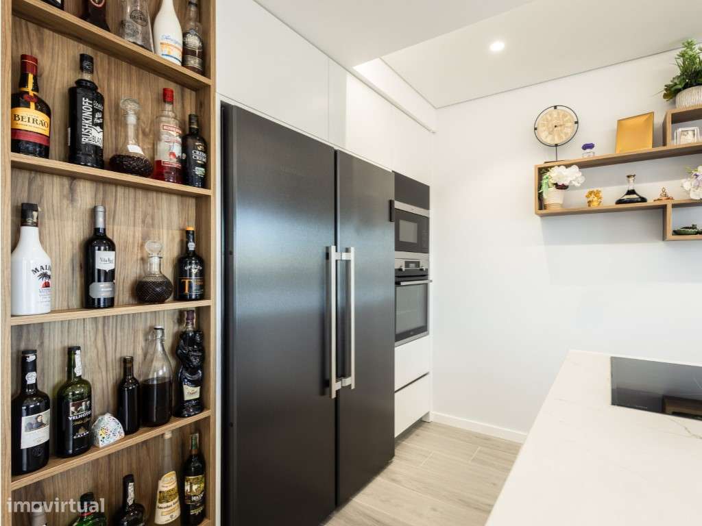 Moradia T4 em Tavarede, Figueira da Foz - Grande imagem: 4/36