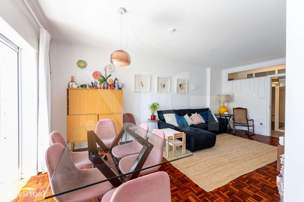 T2+1 com Varandas, Lugar de garagem, Totalmente Remodelado - Paranhos-12