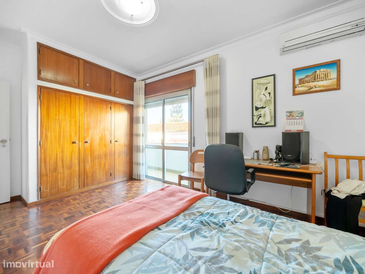 Andar de Moradia com Garagem Fechada e Terraço privativo-17