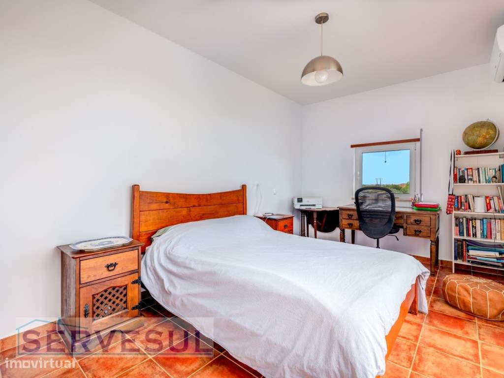 Luxuosa Moradia de luxo de 2 andares composta por 4 quartos, com um...-24