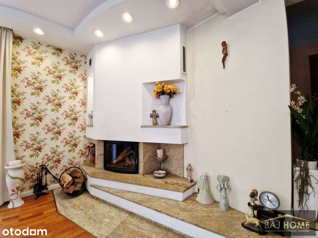 Wyjątkowa nieuchomość z domem w Mokrem k/G-dza-6