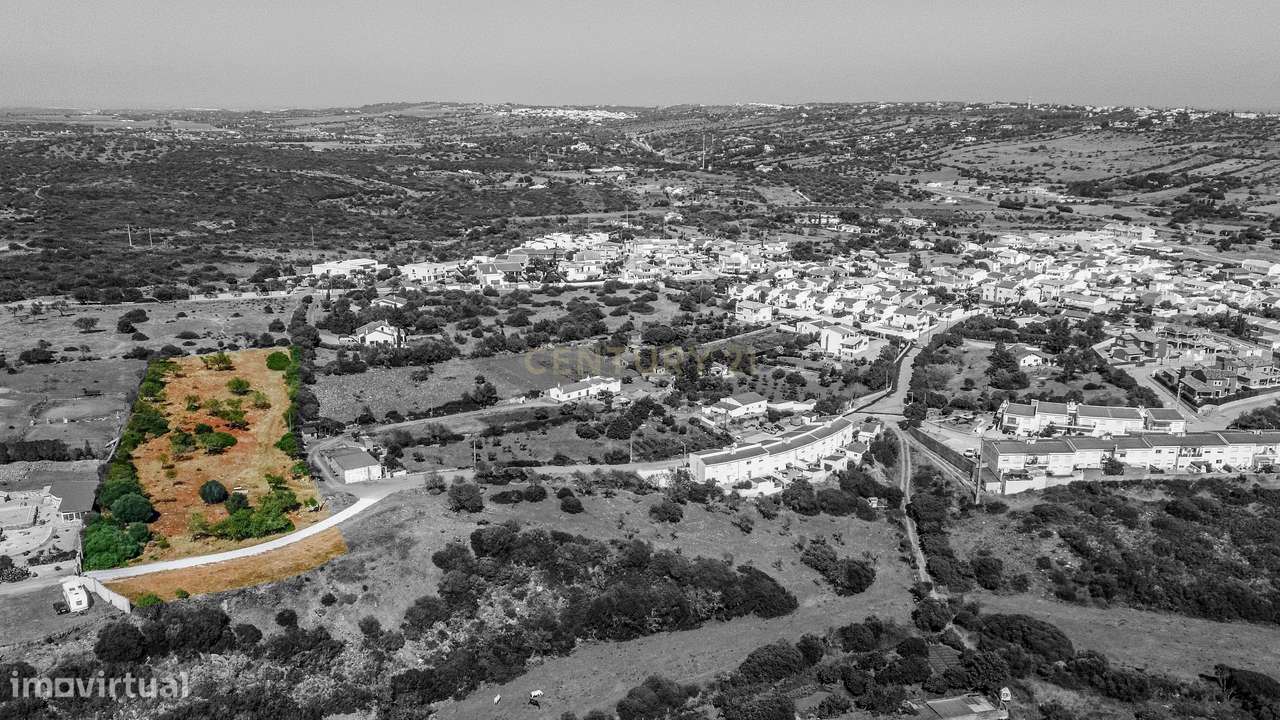 Terreno de 6880 m2 perto de Lagos - Grande imagem: 3/6