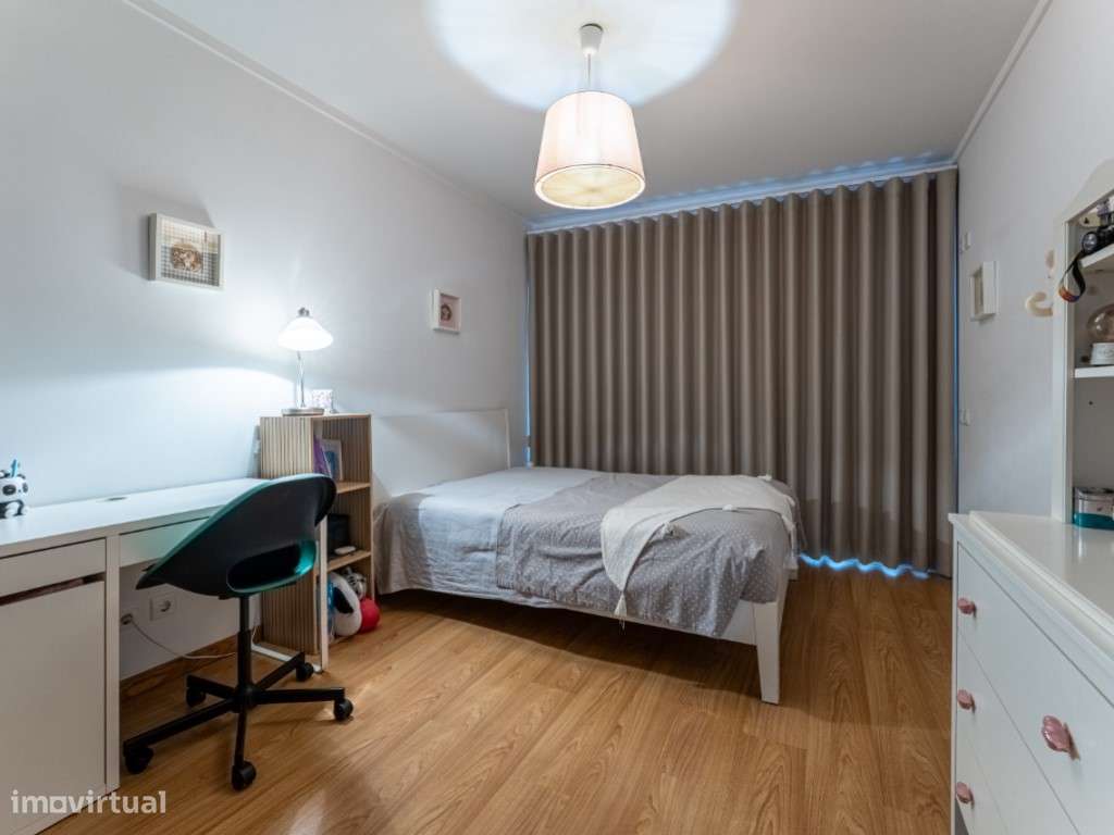 Apartamento T3 no Centro Histórico de Alcobaça-25