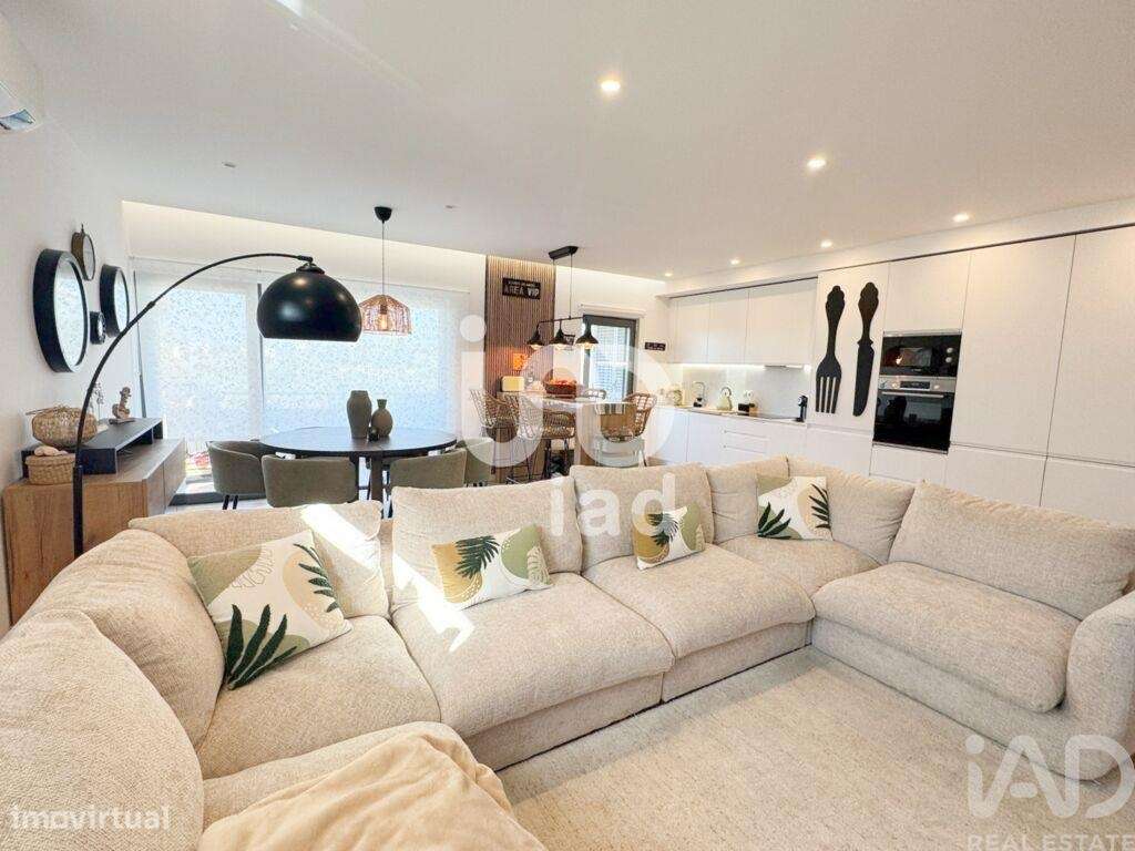 Apartamento T3 em Quelfes de 127,6 m2 - Grande imagem: 2/28