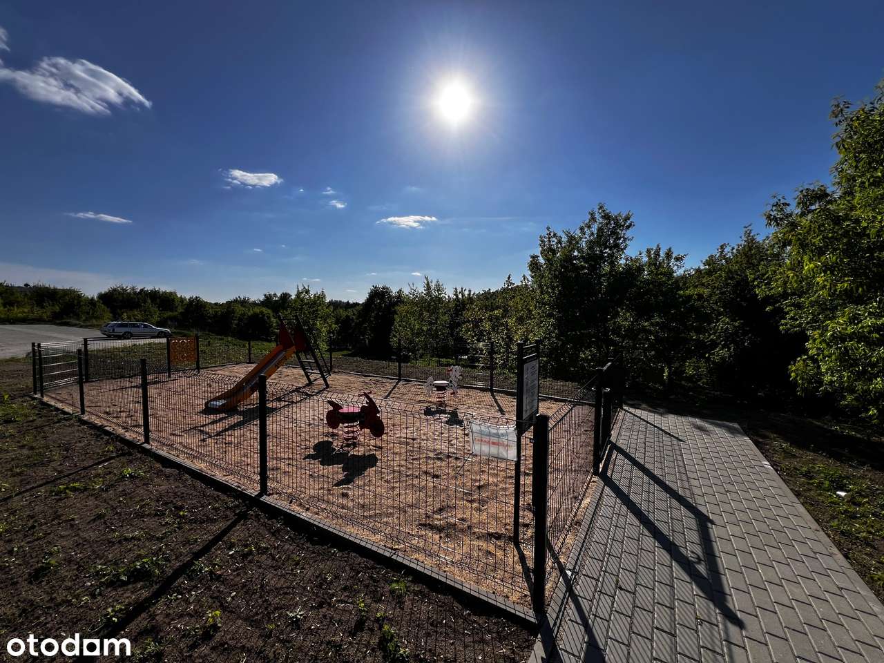 RIVER HOUSE III - zamieszkaj tuż przy rzece i terenach zielonych!-1