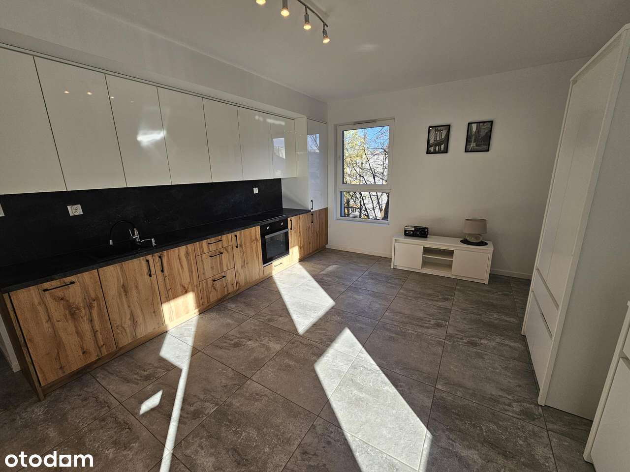 Komfortowy nowy apartament Górnych Wałów 3piętro-1