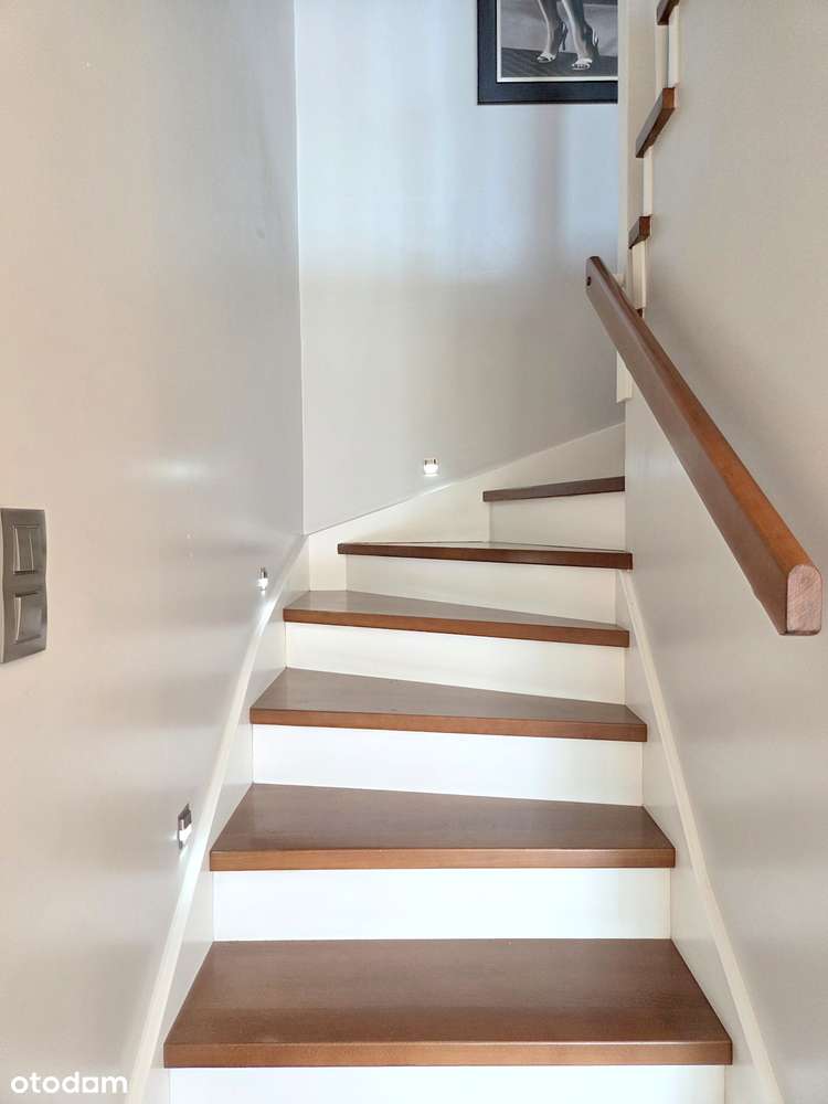 Nowoczesny dom pod lasem w Kliniskach-16