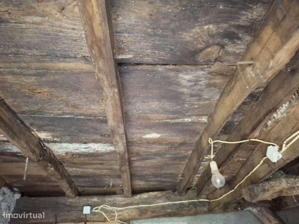 Grande Moradia para Reconstrução - Grande imagem: 5/18