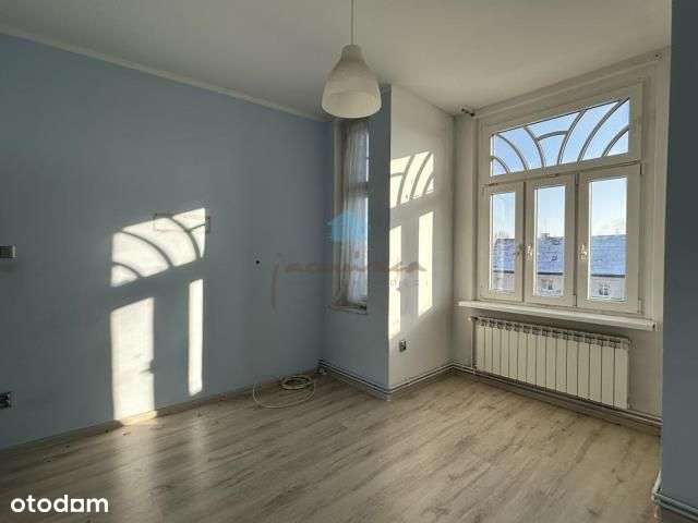 Zabytkowa kamienica w Centrum Trzemeszna na sprzed-7