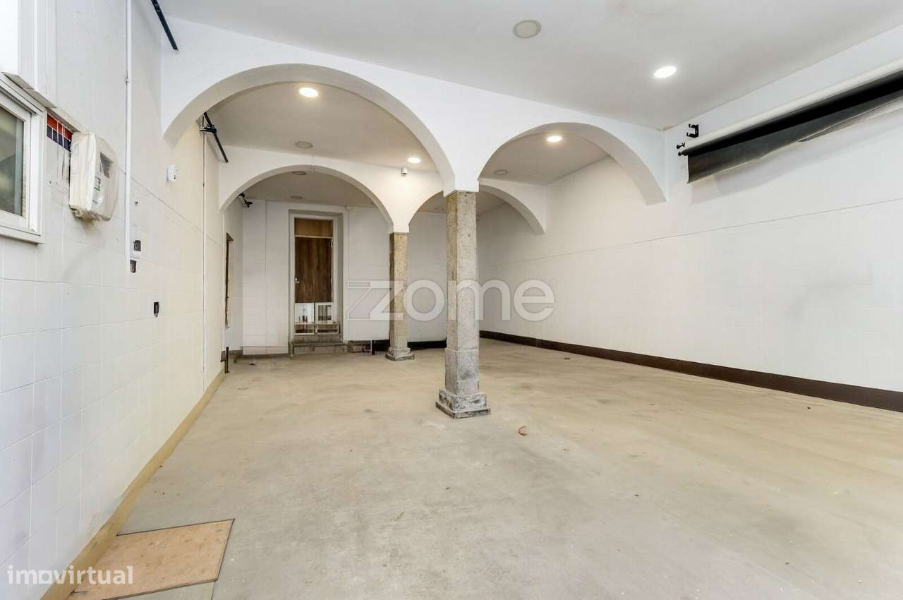 Espaço Comercial Versátil para Arrendamento–Campo de Ourique/Amorei... - Grande imagem: 1/10