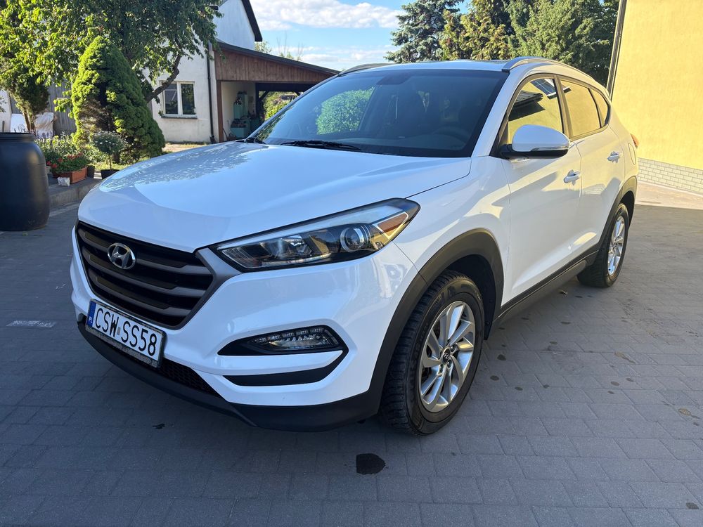 Hyundai Tucson III 1.6 GDi 4WD DCT Style 2016