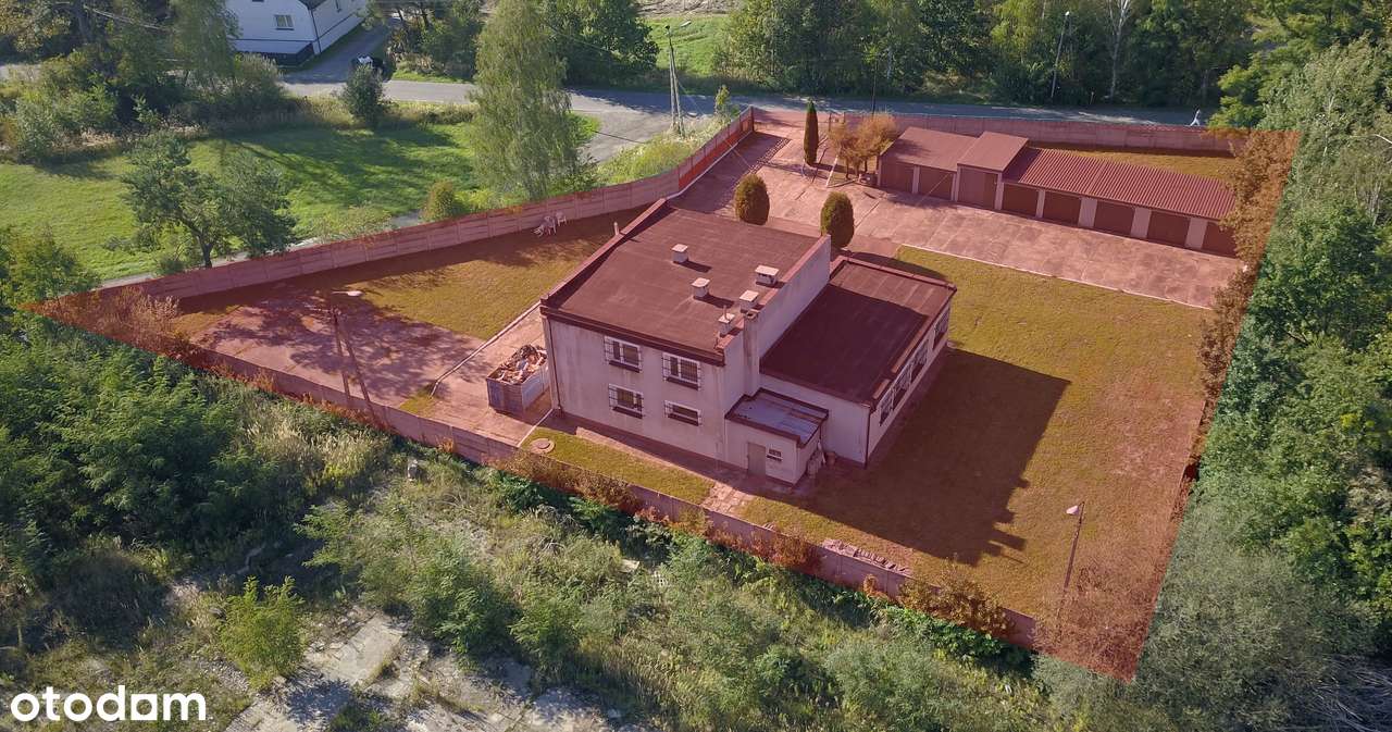 Miejsce dla Twojego biznesu – duży plac, garaże, gotowy obiekt - Pełny obrazek: 5/13