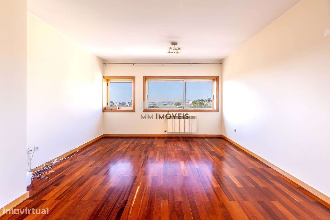 Apartamento T1 | Pólo Universitário | São João | Lugar Garagem - Grande imagem: 3/24