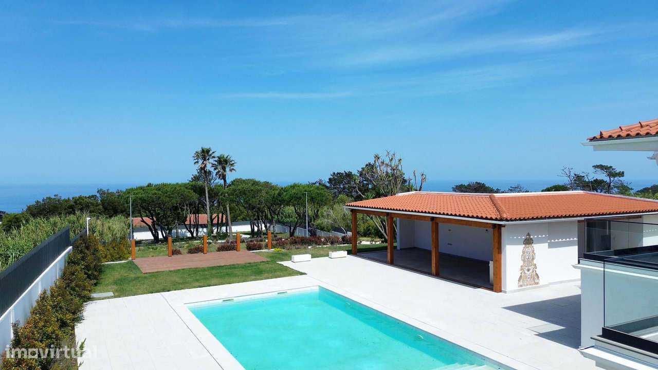 Moradia T6 com Piscina, Vista Mar e Terreno de 3.920 m² | Azoia, Sintr-5