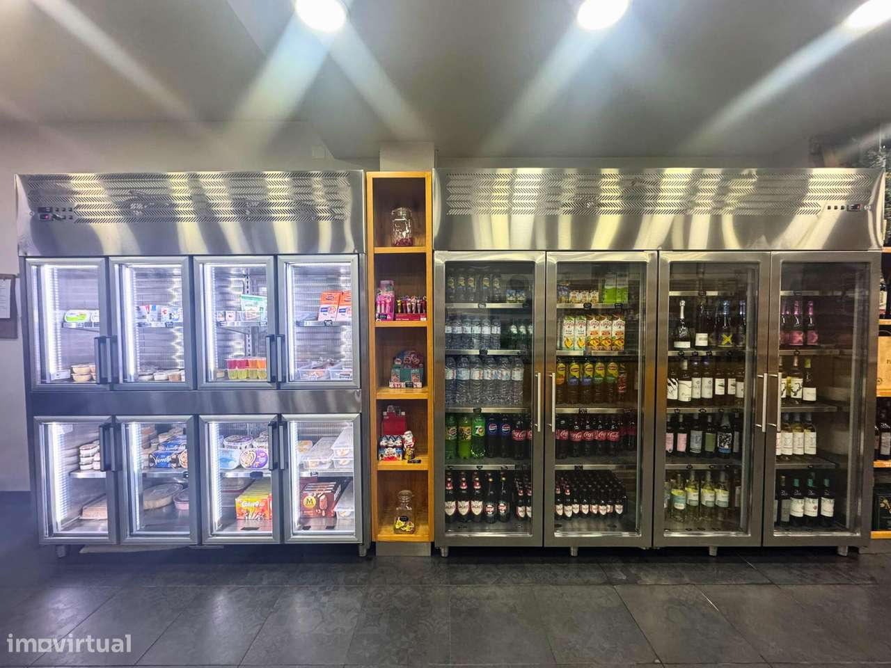 Duas lojas para venda em São Domingos - Grande imagem: 5/20