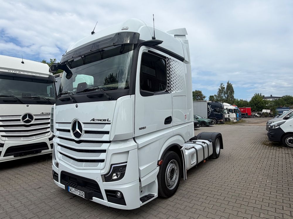 Mercedes-Benz Actros 2022