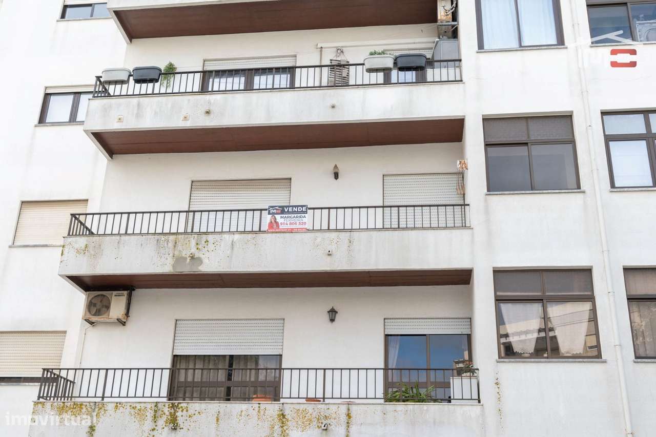 APARTAMENTO T3 MOBILADO COM ELEVADOR, SÓTÃO, LUGAR DE PARQUEAMENTO ...-28