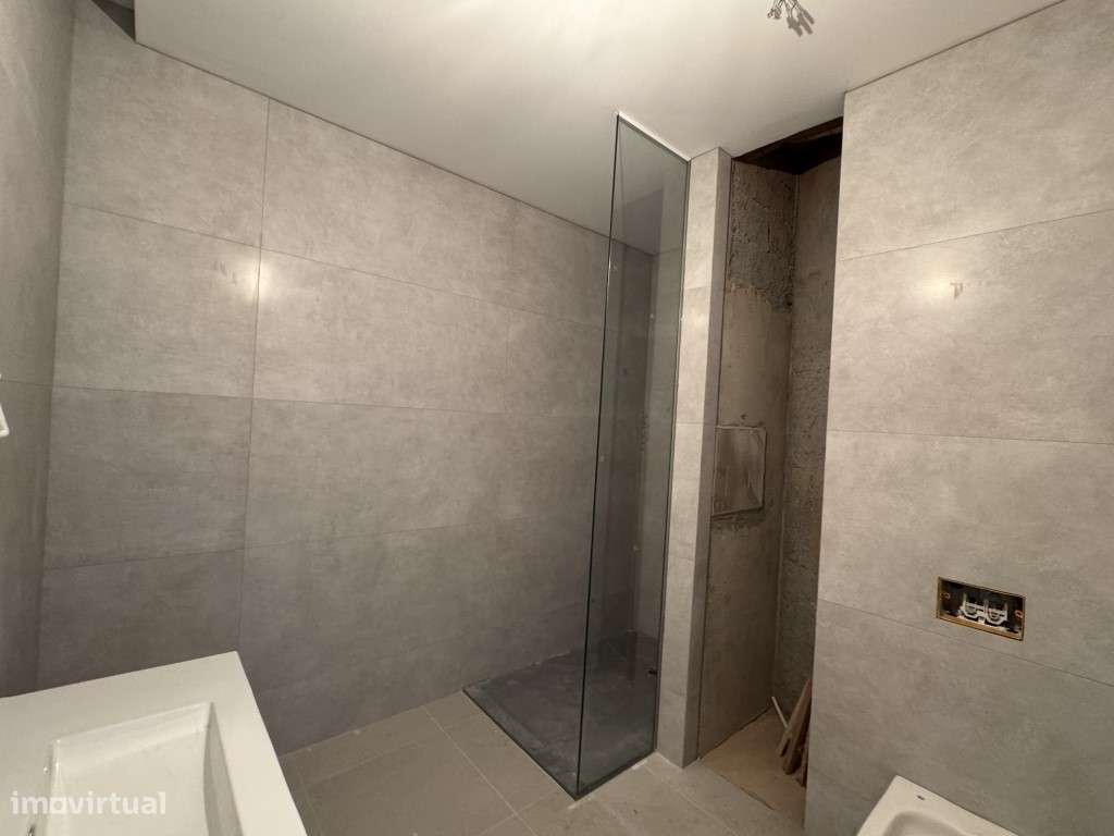 Excelente apartamento na zona Histórica da Nazaré.-13