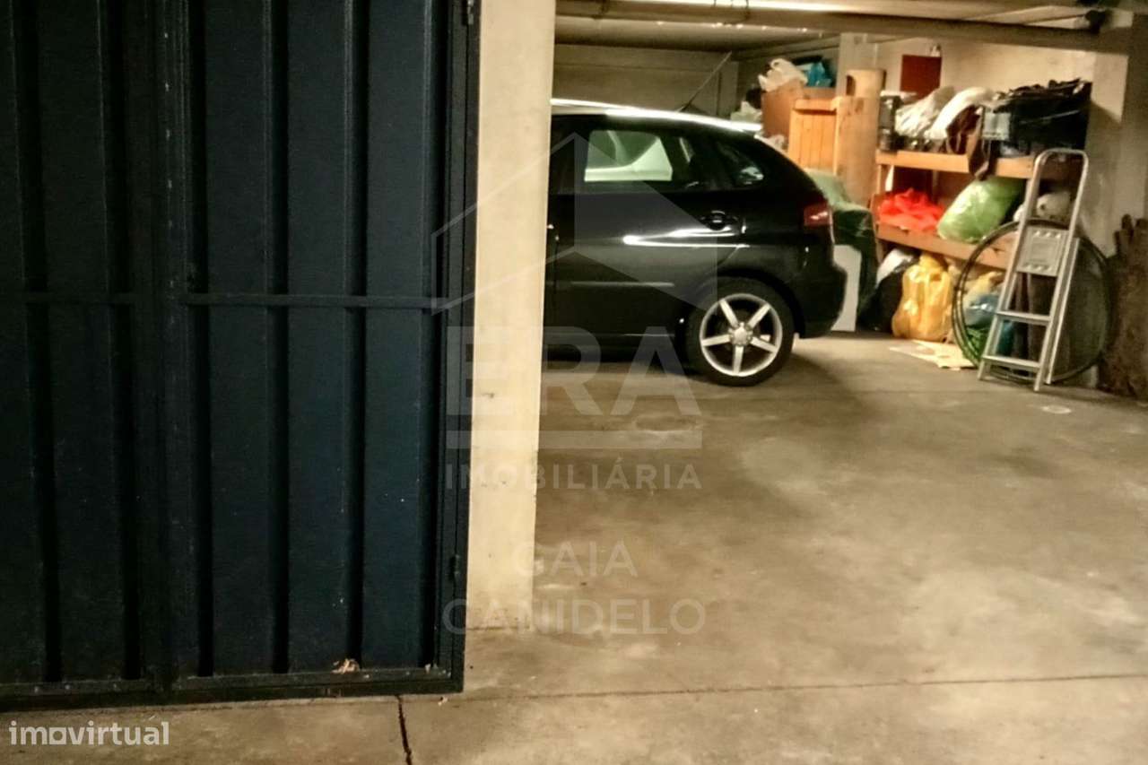 T2+1 no Centro de Vilar de Andorinho!-9