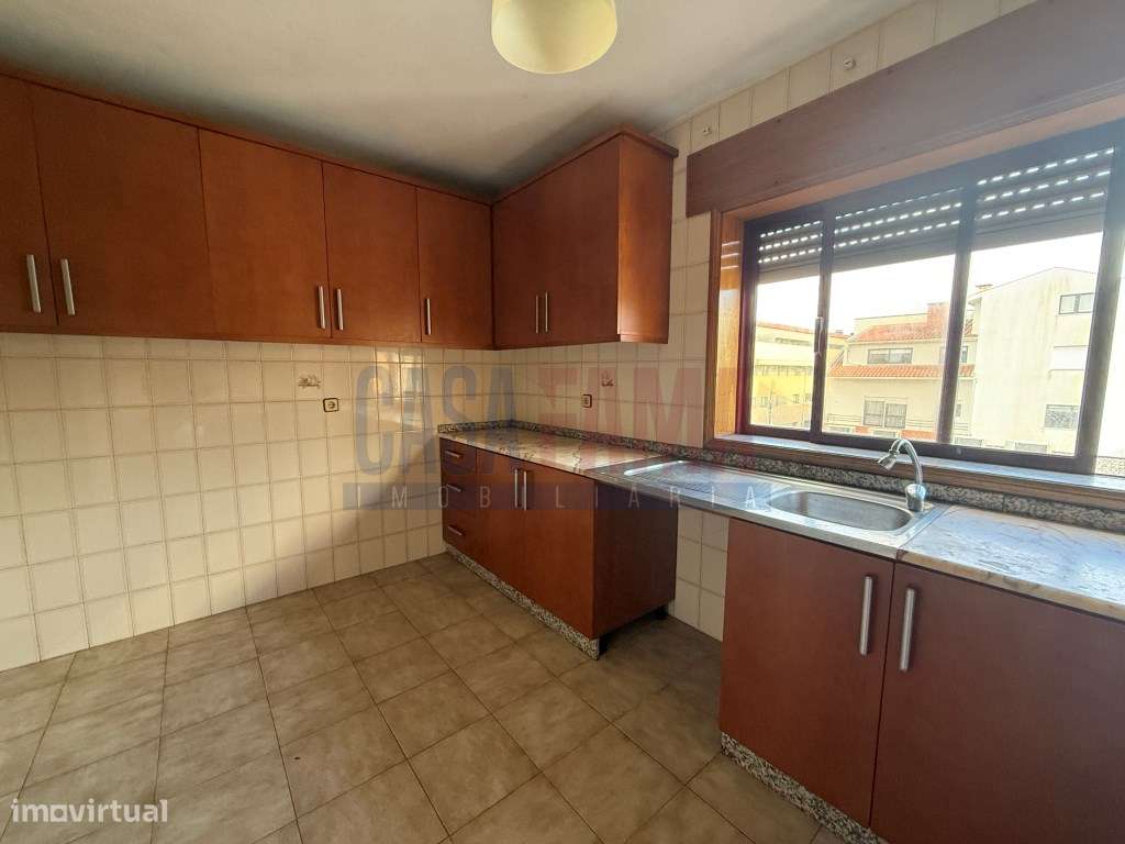 Apartamento T2 a 150 metros da Praia da Salgueira - Póvoa de Varzim - Grande imagem: 4/19