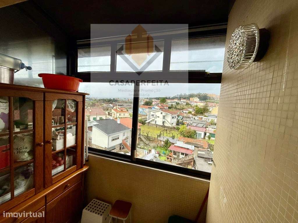 Apartamento T2+1 com Varanda e Lugar de Garagem - Vilar de Andorinho - Grande imagem: 5/10