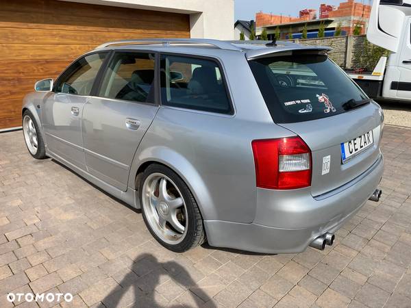 Audi A4 - 4