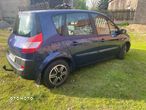 Renault Scenic - 10