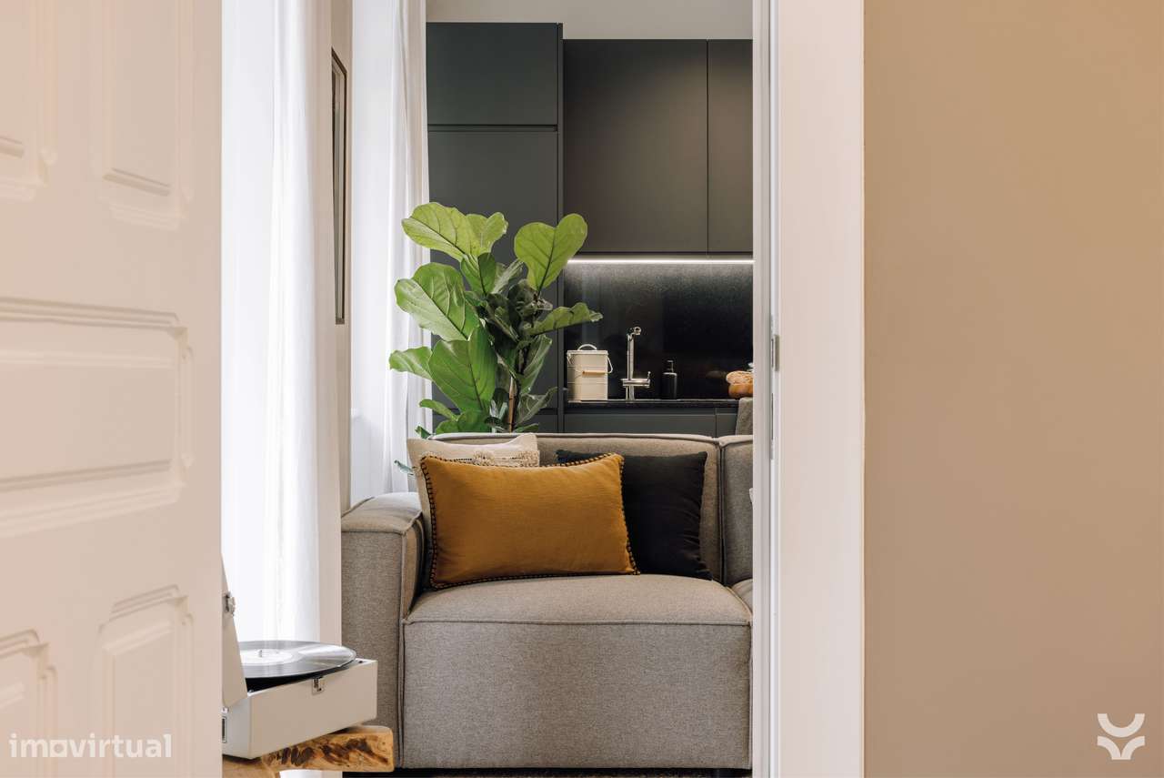 Apartamento T1 em Campo Pequeno-12