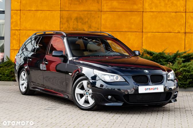 BMW Seria 5 525d Touring - 2