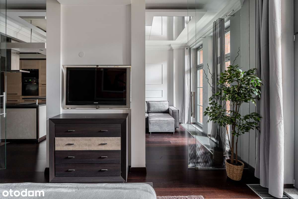 Atrakcyjny apartament, 2 pokoje z balkonem, City Park, garaż-8