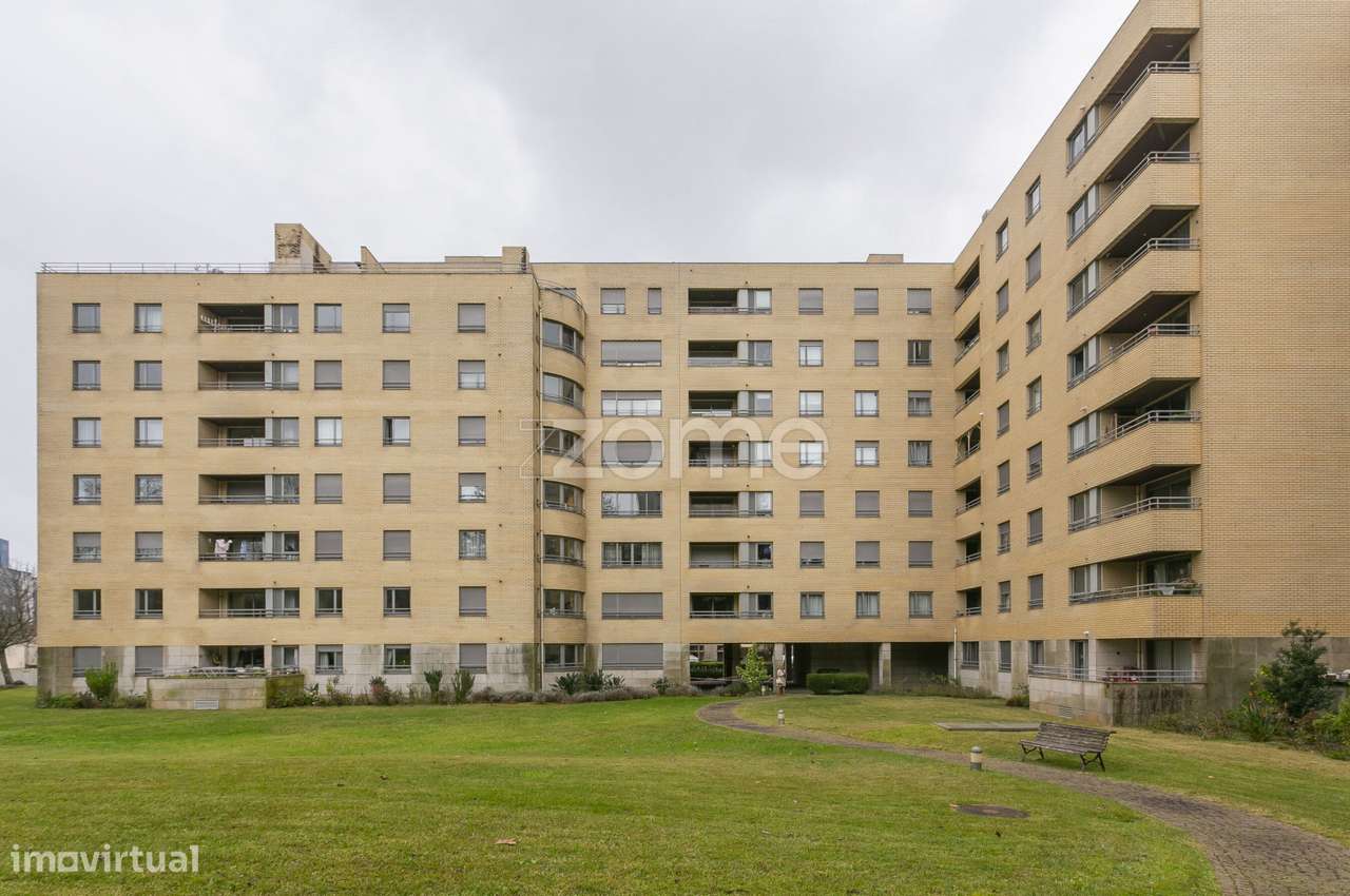 T1 para Arrendamento - Garagem|Arrumo|Condomínio fechado - Paranhos - Grande imagem: 3/25