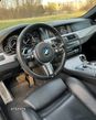 BMW Seria 5 520d xDrive - 14