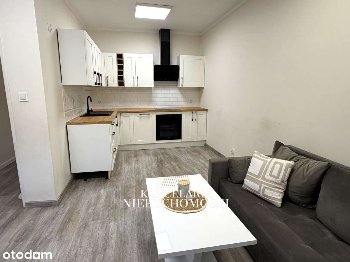 Duże mieszkanie + dwa miejsca parkingowe!-3