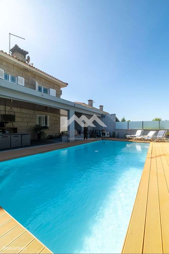 Moradia T4 | Piscina | Jardim | 4 frentes | Praia Fluvial-47