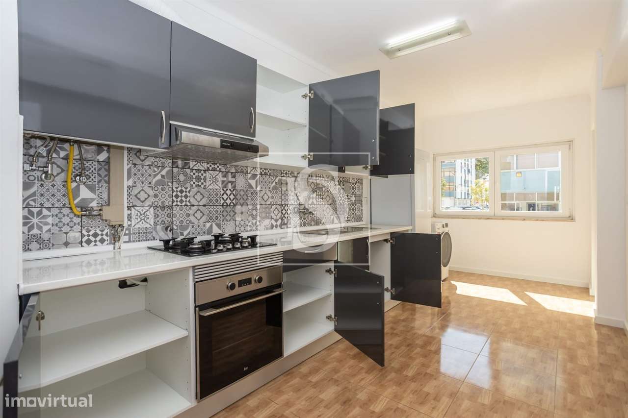 Apartamento T3 Venda em Seixal, Arrentela e Aldeia de Paio Pires,Seixa-30
