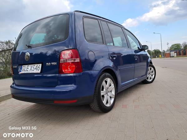 Volkswagen Touran 2.0 TDI DPF BlueMotion Technology Cup - 8