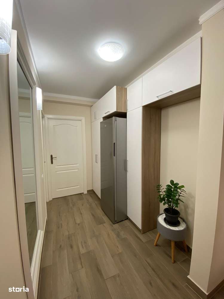 Victoriei zona Marul de Aur - Ap. 3 camere, et. I, mobilat si utilat - Imagine principală: 4/8