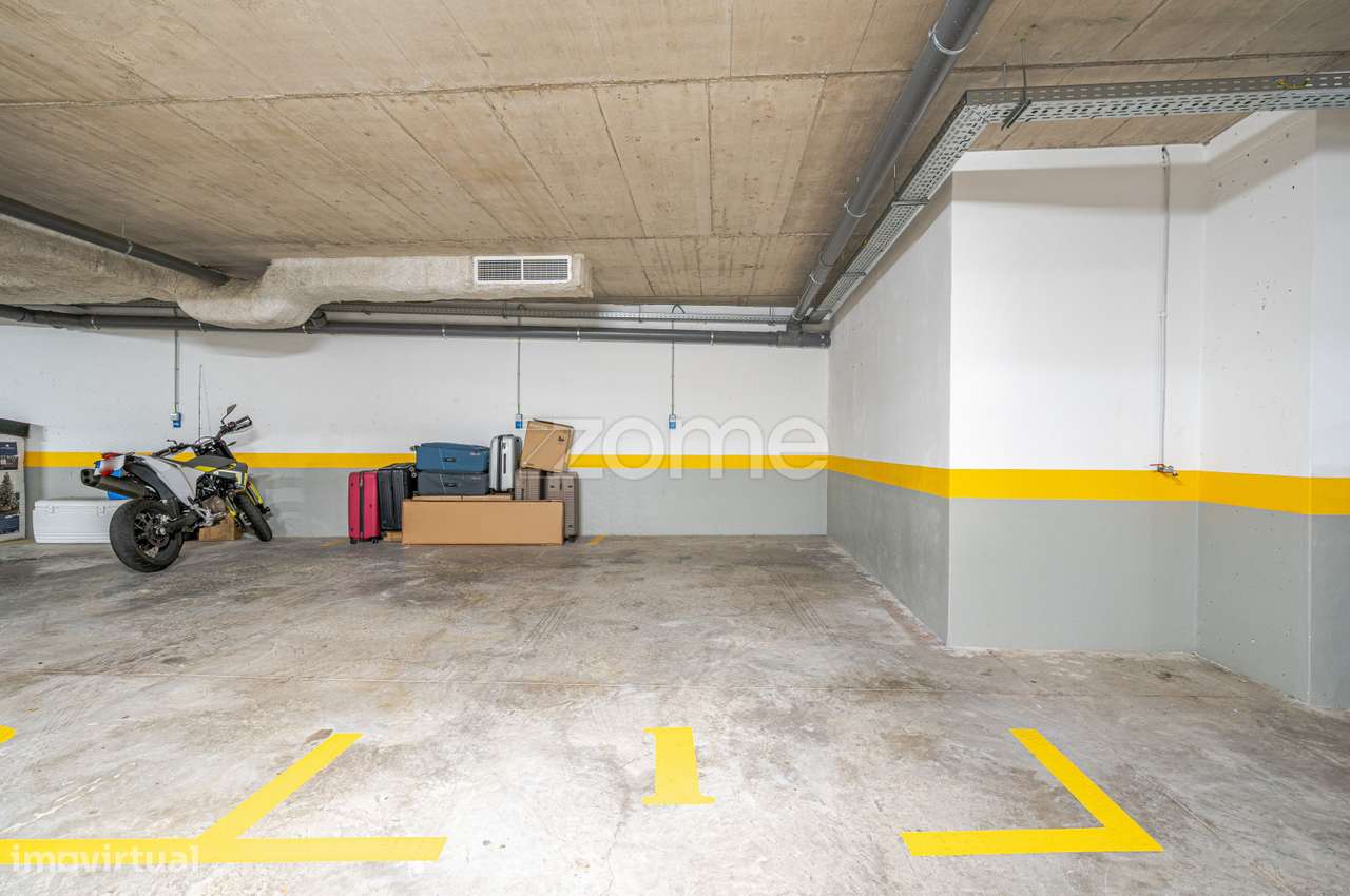 Apartamento T2 novo no centro do Caniço-38