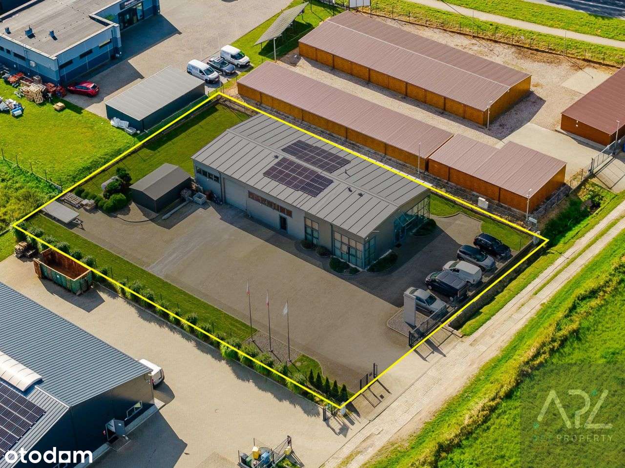Hala 299 m2 (Działka 1740 M2) K/Kołobrzegu!-2