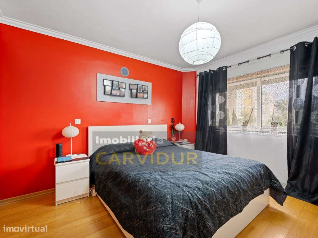 Barreiro/Vila Chã T2 com arrecadação e elevador-19