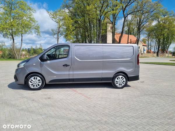 Renault Trafic - 2