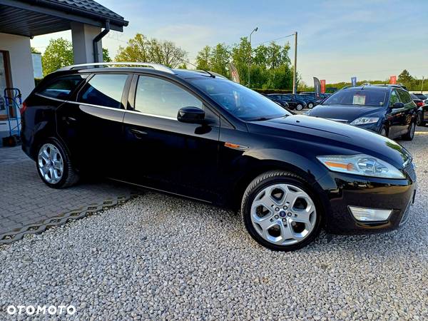 Ford Mondeo 2.0 FF Titanium - 10