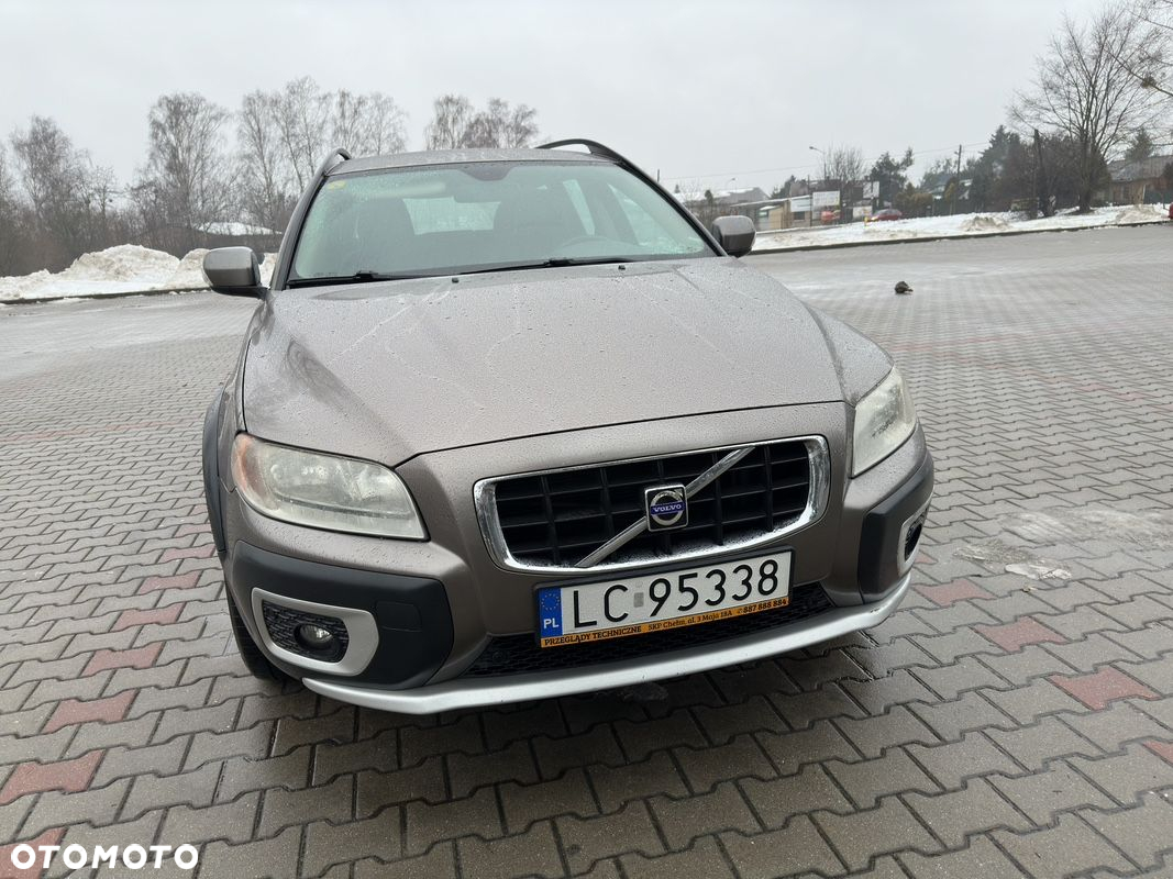 Volvo XC 70 - 2